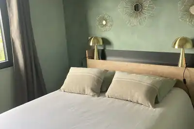 Image de Chalet pour 2 personnes, spa privatif et piscine chauffée partagée