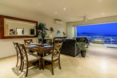 Image de Peaceful Paradise – Romantic Retreat w/ Sweeping Views of Medano Beach & Cabo!