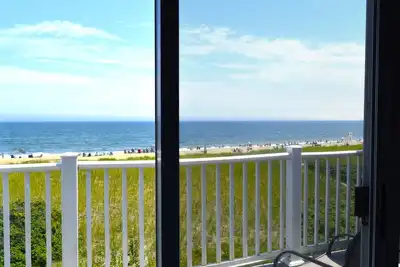 Image de Oceanfront Condo with panoramic views