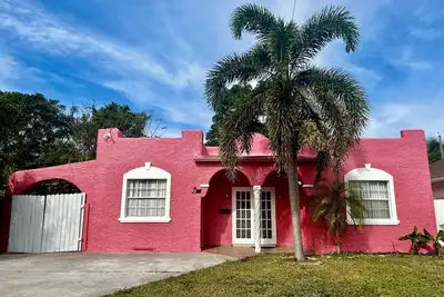 Image de West Palm Beach Sunny Villa great area 3 bedrooms 2 full bathrooms