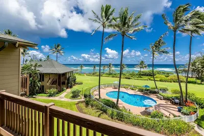 Image de Dlx. 1-Br Oceanview Kauai Condo. . Steps to the beach!