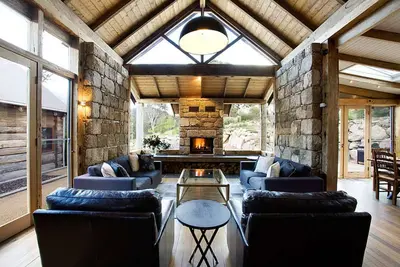 Image de ⭐️ Rustic Barn House ⭐️ Hydro Spa Bath ⭐️ Pets Welcome