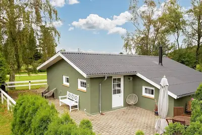 Image de Maison de vacances pour 6 a Farsø-By Traum