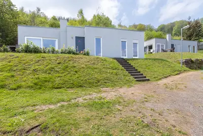 Image de Luxurious 6-person bungalow in the Eifel camping park
