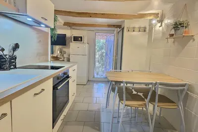 Image de Studio cabine pour 4 personnes au centre de Valras