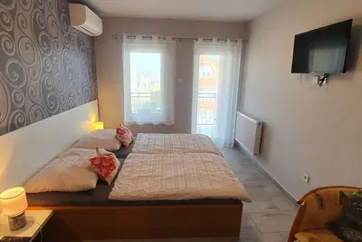 Image de Studio avec climatisation et internet proche du centre ville