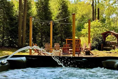 Image de Cozy Cabin Ohiopyle Getaway See the Stars in the New Hot Tub & Beautiful Firepit