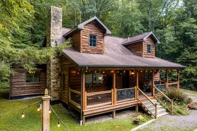 Image de Forest Creek Lodge · Voted #1! Laurel Highlands Most Beautiful
