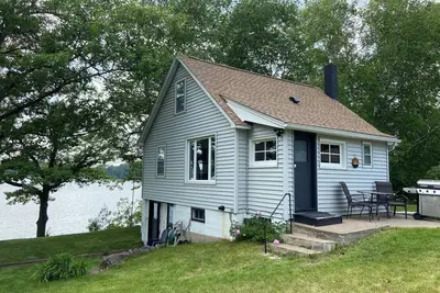 Image de Cozy Lake House - great view