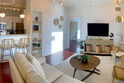 Chic Updated 1bd 1 bth in Downtown Denver