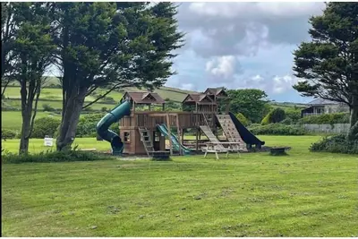 Image de Wheal Amelia-Beautifully Fitted Wooden Lodge