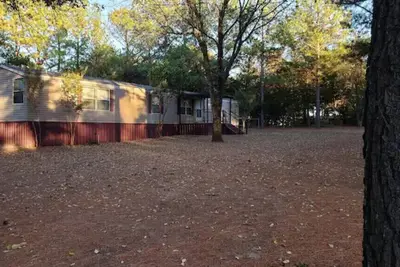 Image de Spacious 3 Bd\/2 Ba home close to 69 and 9a Hwy