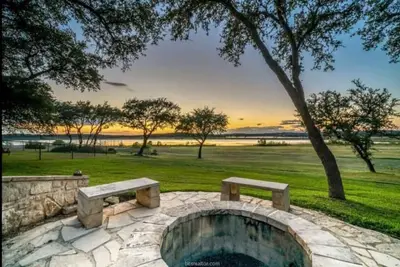 Image de Parkview Retreat- Jacuzziâś… playgroundâś…waterfrontâś…