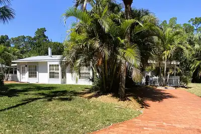 Image de Your Winter Reset: Gulf Breezes + Good Vibes