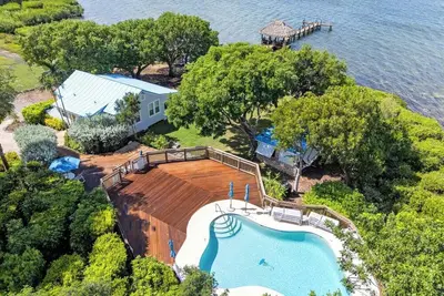 Image de Key Largo Ocean Front 2 Br\/2. 5 Bath