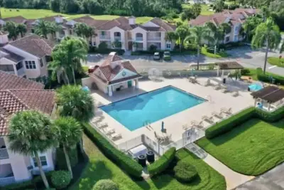 Image de Cozy Condo on a Beautiful Golf course In Pga village Unit A