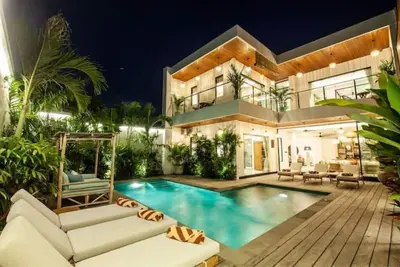 Image de New Villa 3 bedrooms Seminyak Oberoi 800m to beach