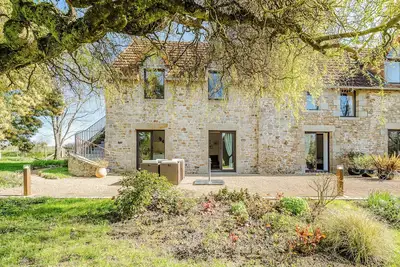 Image de Maison de vacances \"Chambre D'hôte La Chapelle\" avec terrasse, jardin partagé et Wi-Fi