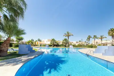 Image de Appartement 'Naturista Vera Playa' avec piscine partagée, climatisation et Wi-Fi