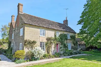 Image de Holme Street House and Dove Cote Lodge - sleeps 12 guests in 5 bedrooms