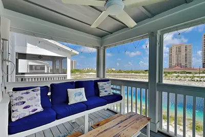 Image de Reef Escape | Community Amenities Galore!