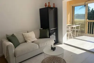 Image de Superbe studio + Cabine à 100 mètres de la Plage