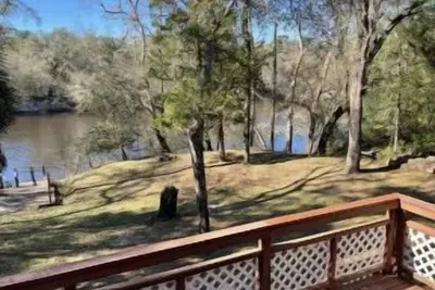Image de Suwannee River Rest Nest