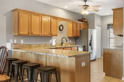 Golf view + Free wifi, Elevator, balcony, tennis and on-site golf course