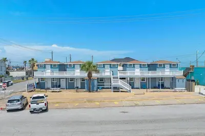 Image de Cozy Studio Across Seawall, Near Cruise Terminal