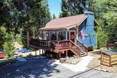 Image de Serene, Cozy, and Romantic Mountian Retreat with an Inflatable hot tub near lake