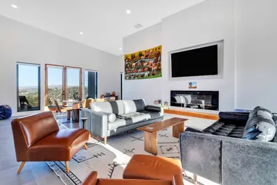 Image de Spacious mountain view dog-friendly house with grill, fireplace, W/D, & kitchen
