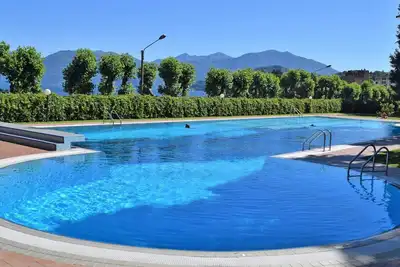 Image de Agréable appartement pour 5 personnes avec piscine, Wifi, Tv, balcon et parking