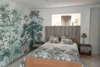 Image de appartement en rez-de-jardin a Samois-sur-Seine