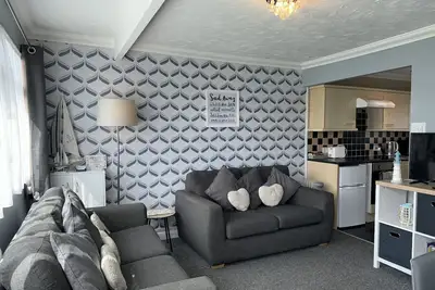 Image de Modern South Facing Chalet, 5 Minutes From the Beach. Sleeps 5