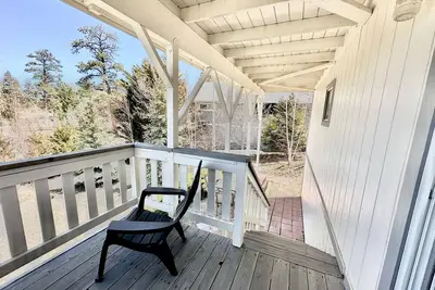 Image de Quiet Bella Luna Lodge, fenced