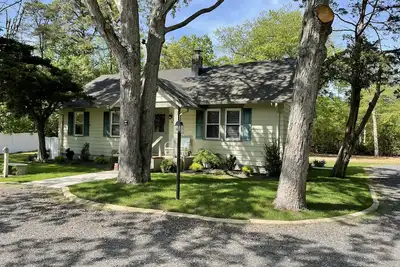 Image de Quiet secluded home~ minutes from Ocean City boardwalk and beaches