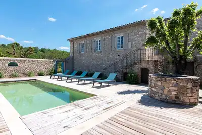 Image de Mas Picholine - Maison pour 10 avec piscine
