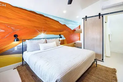 Downtown - Newly Remodeled Stylish Studio #8