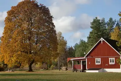 Image de In the middle of the Swedish World of Glass and at the lake Skärsjön