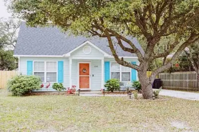 Image de newly renovated~ quiet neighborhood- beach gear