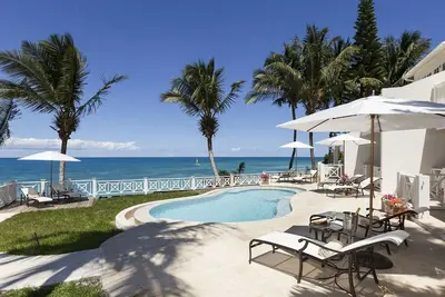 Image de Pelican House - Trois Chambres Resort, Couchages 14