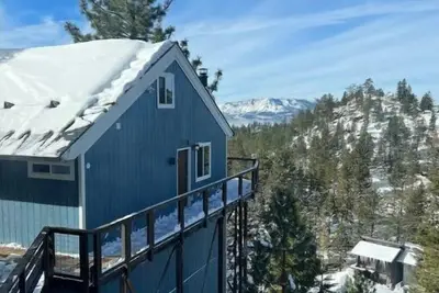 Image de Lovely 2 Bedroom Condo w/Fireplace By Heavenly