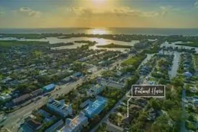 Image de Luxurious Apartment w/ Ac + Private Bathroom! ! !