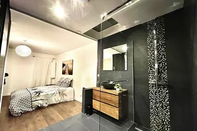 Image de ★T2 Fontaine Moussue★appartement classe, bien situé en plein cœur de la ville