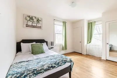 Image de Modern&Spacious 3 bd in Squirrel Hill- Close to Dt