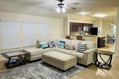 Image de Richmond, Tx Spacious 3br/2ba Single Family Home