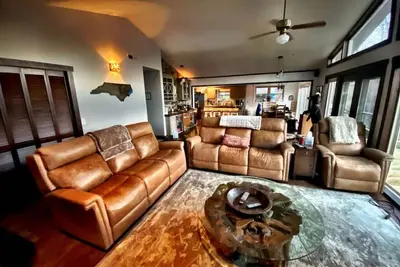 Image de Beech Mtn Getaway · Mountain Getaway, ⛳ Golfing, Hiking, Wifi +Netflix