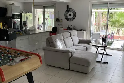 Image de Villa luxe isolée sur 1 hectare de jardin, à 5 minutes des plages