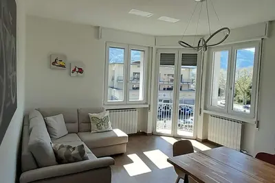 Image de Appartement \"Casa Vacanza Aurora\" avec vue sur les montagnes, terrasse privée et Wi-Fi