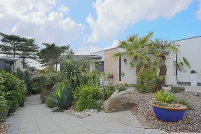 Maison de vacances 'Logement À Trebeurden 800m Plage' avec terrasse privée, Wi-Fi et climatisation
